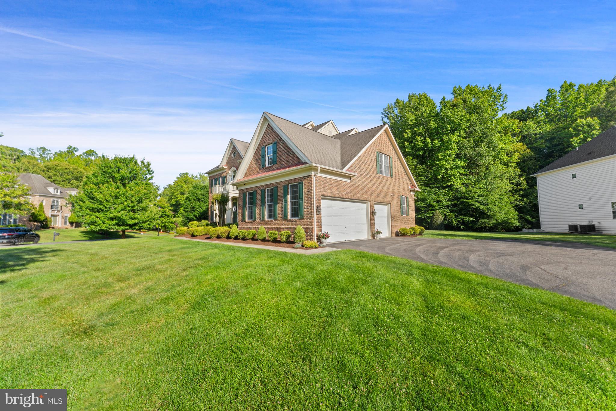 OAK CREEK - Residential