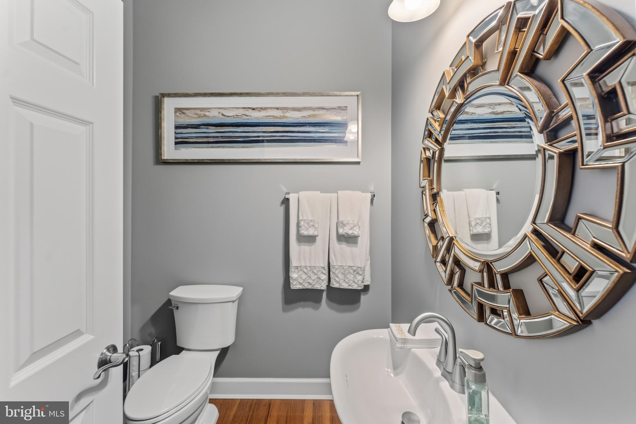 OAK CREEK - Residential