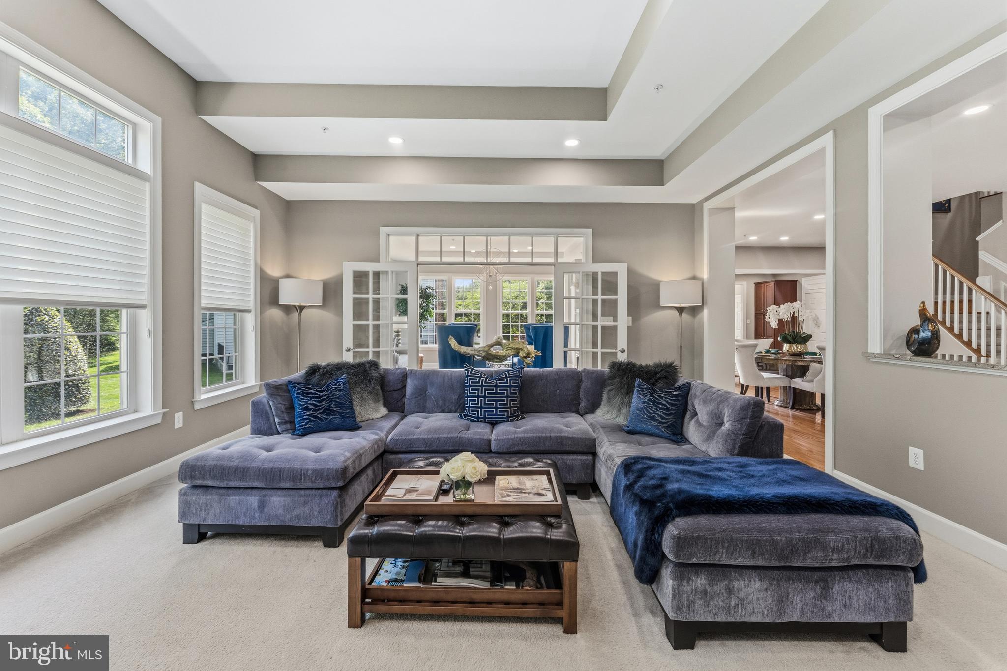 OAK CREEK - Residential