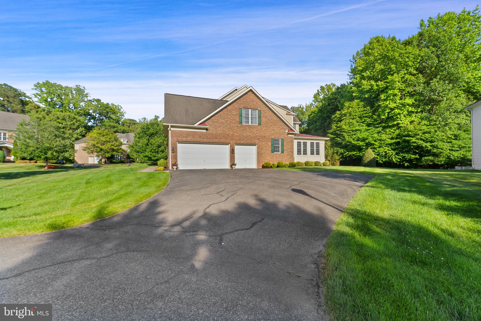 OAK CREEK - Residential