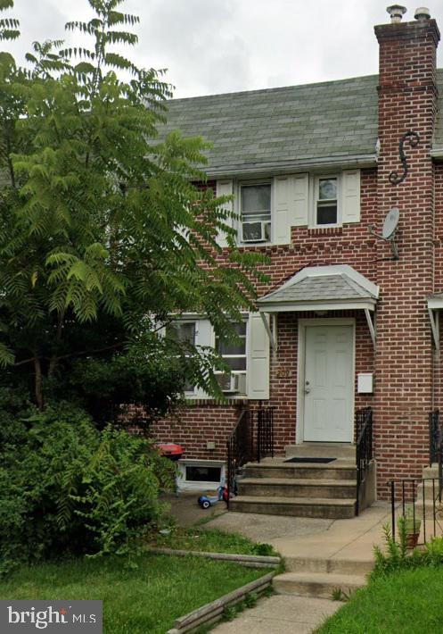 Excellent turnkey investment opportunity with a long-term Section 8 tenant in place for 10+ years, providing consistent, guaranteed rental income.  This 3-bedroom, 1-bath townhome underwent an extensive remodel approximately 10 years ago and has been well maintained since.  The property offers strong, stable cash flow and is ideal for investors seeking a low-maintenance addition to their portfolio.  Conveniently located near shopping, schools, and public transportation, including easy access to the 69th Street Transportation Center, supporting continued tenant demand and long-term value.  Key Highlights:
Long-term Section 8 tenant (10+ years); Guaranteed rental income; 3 Bedrooms | 1 Bathroom; Extensive remodel completed approx. 10 years ago; Centrally located near major amenities and transit.  Important Notes:  Property is tenant-occupied and being sold strictly as an investment; 24-hour notice required for all showings.  A solid, income-producing property with proven rental history—ideal for both new and seasoned investors.