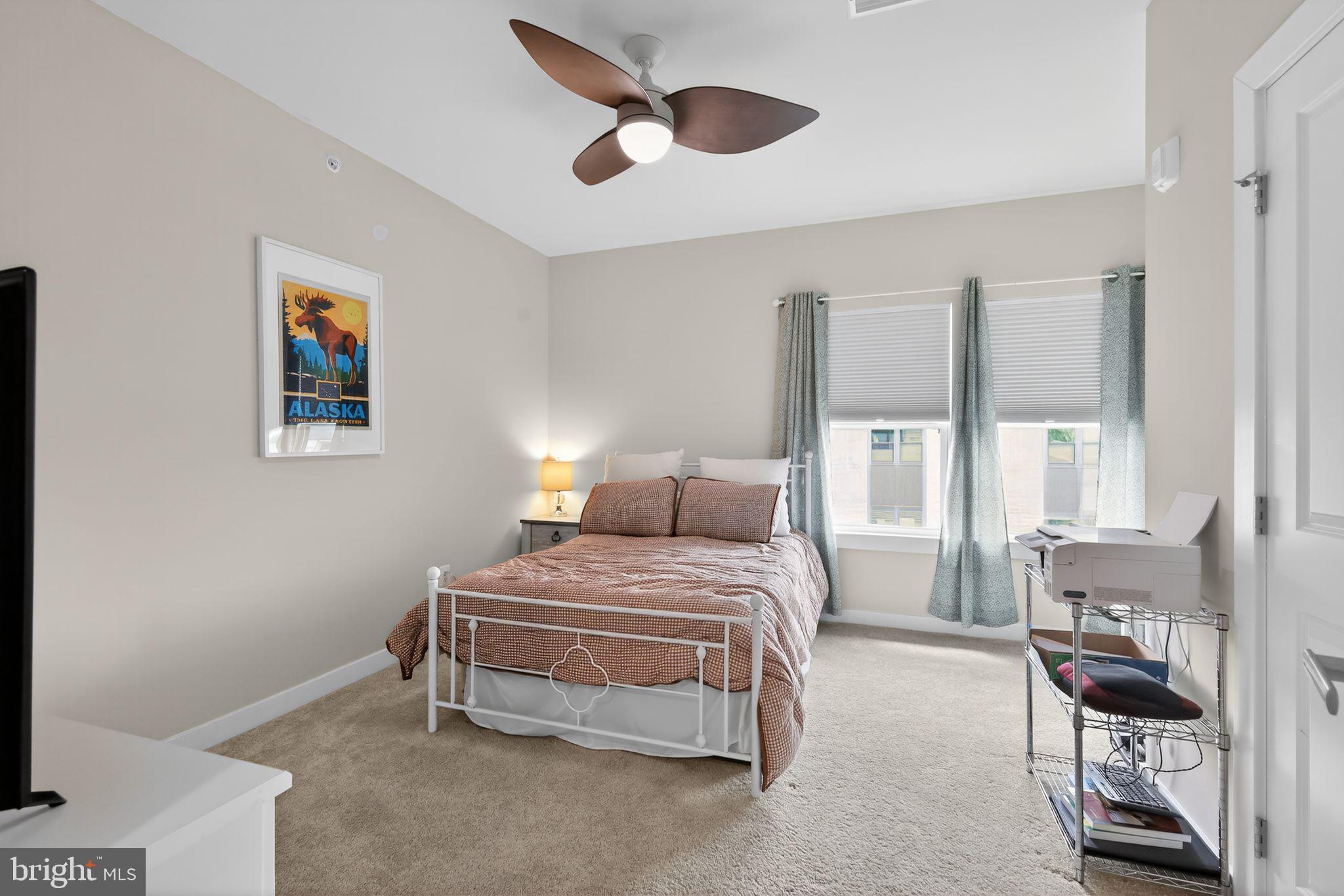 LOUDOUN VIEW CONDO FLATS - Residential