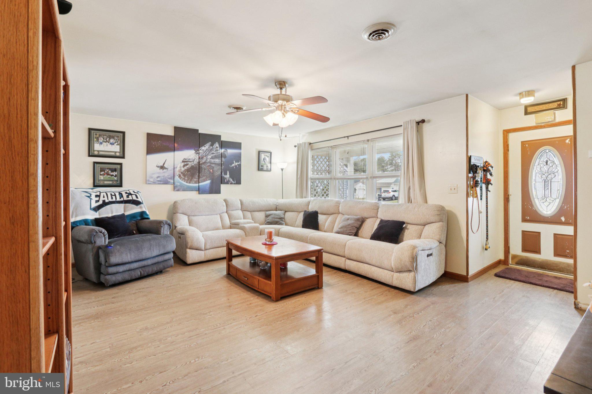 LEISURETOWNE - Residential