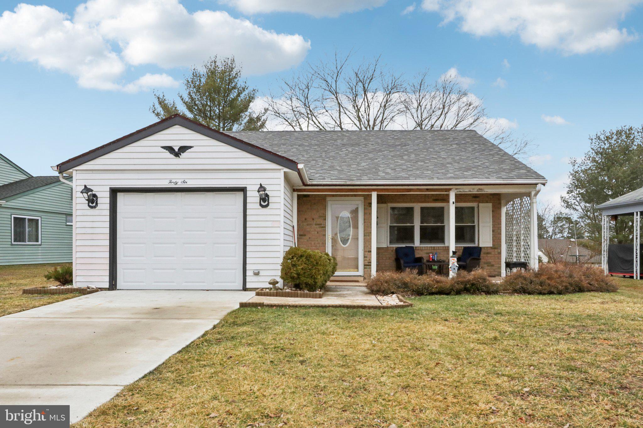 LEISURETOWNE - Residential