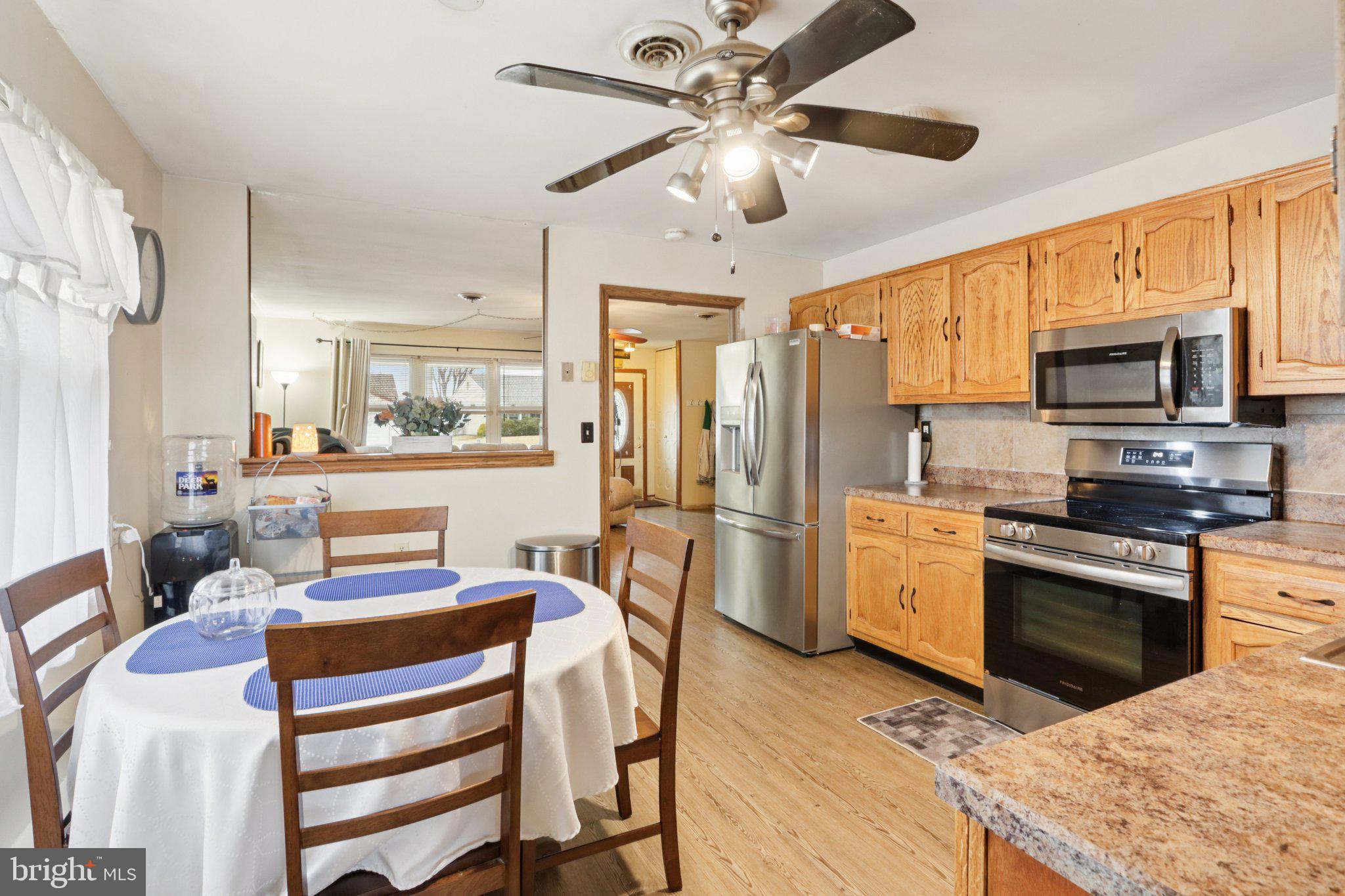 LEISURETOWNE - Residential