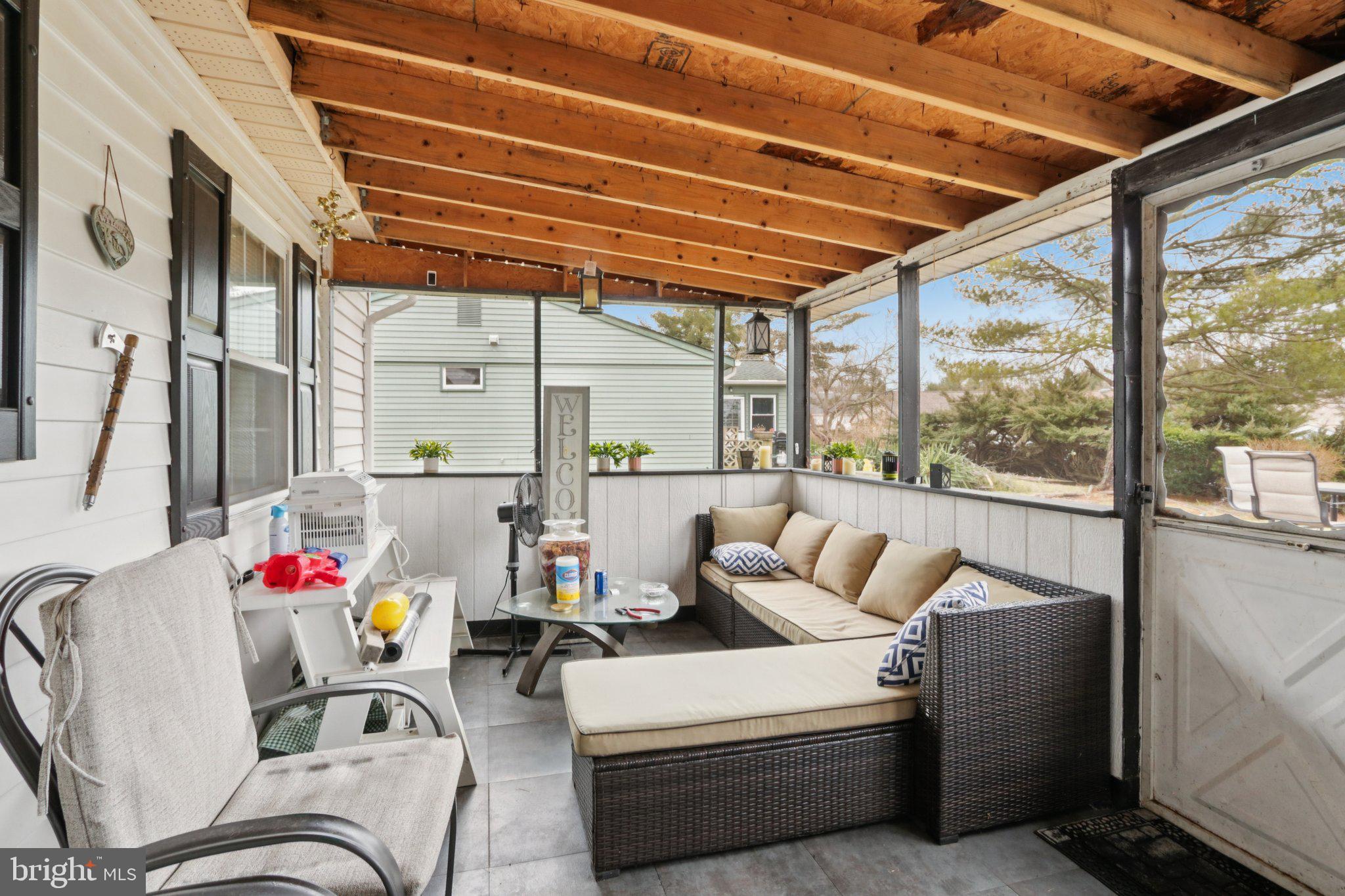 LEISURETOWNE - Residential