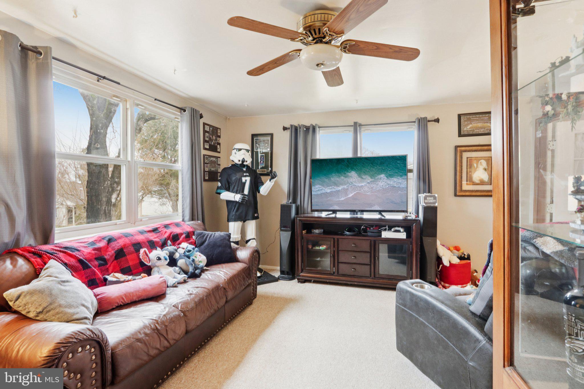 LEISURETOWNE - Residential