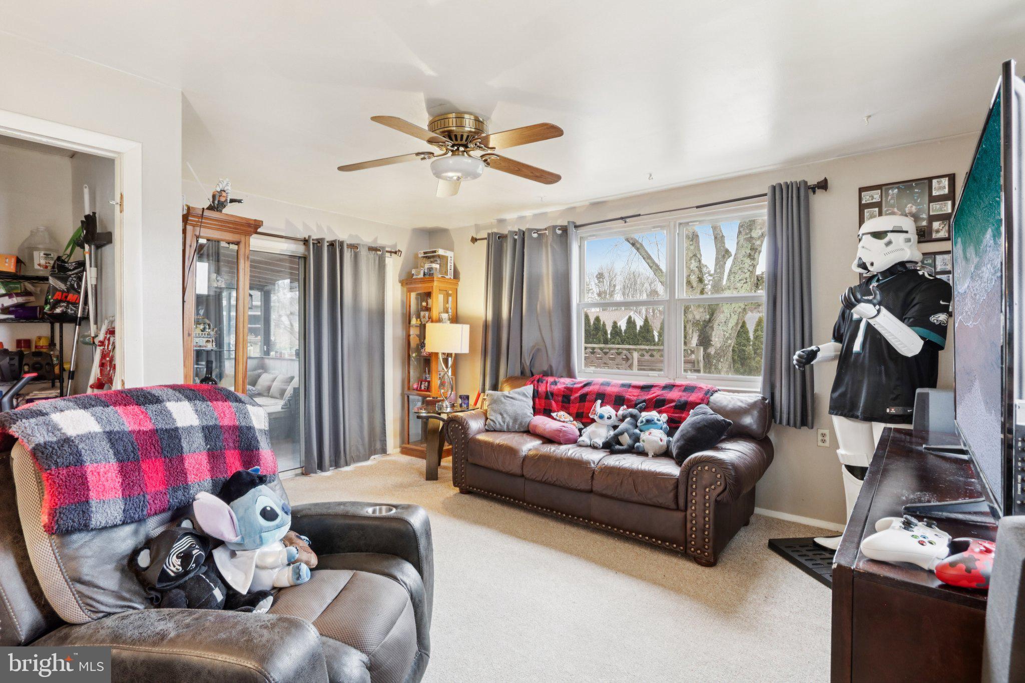 LEISURETOWNE - Residential
