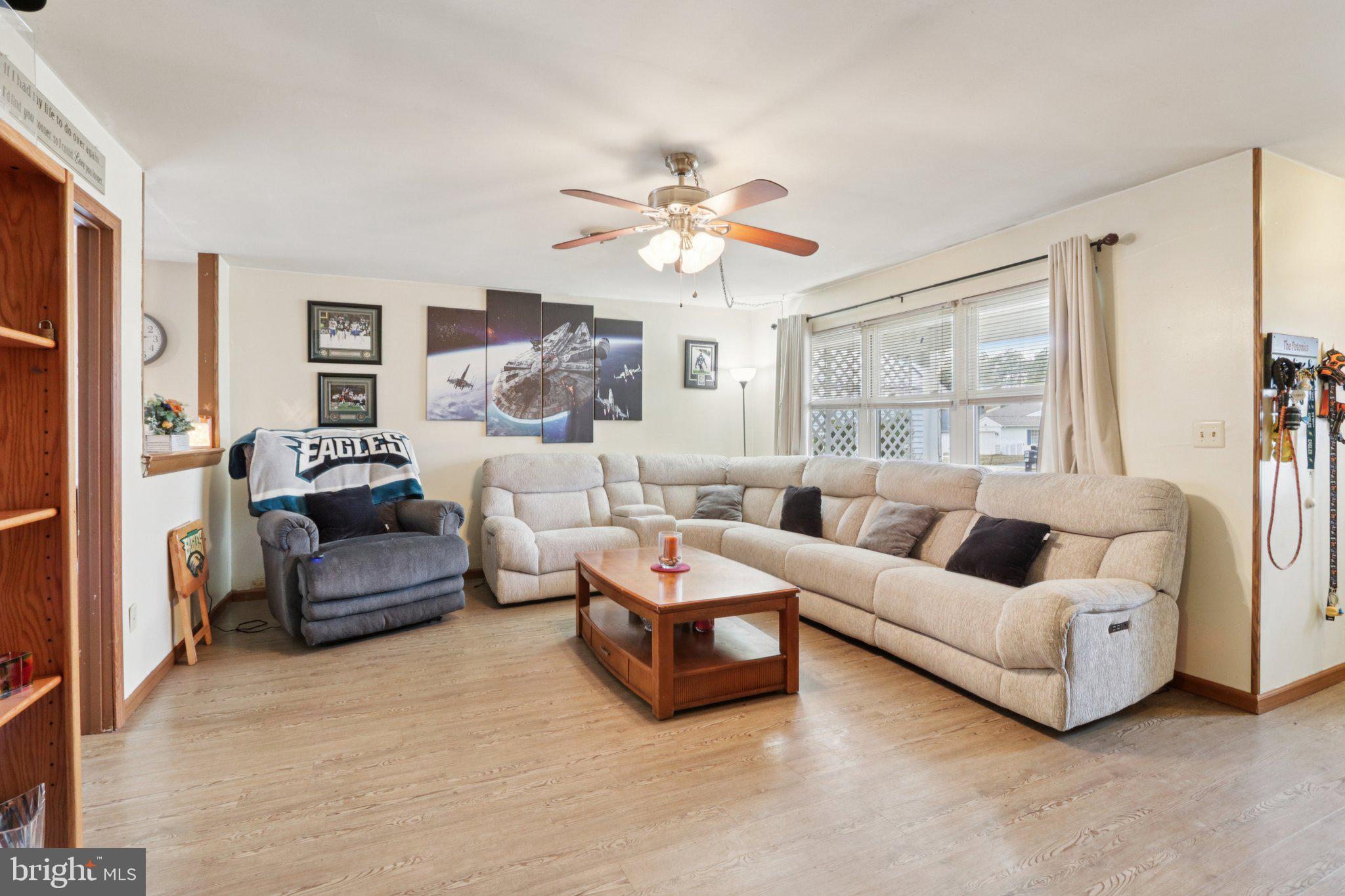 LEISURETOWNE - Residential