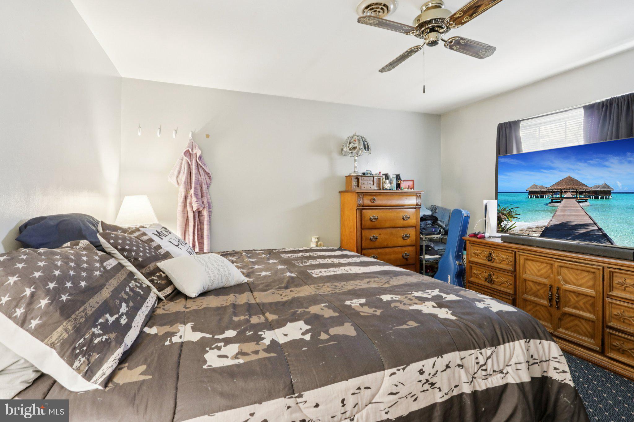 LEISURETOWNE - Residential