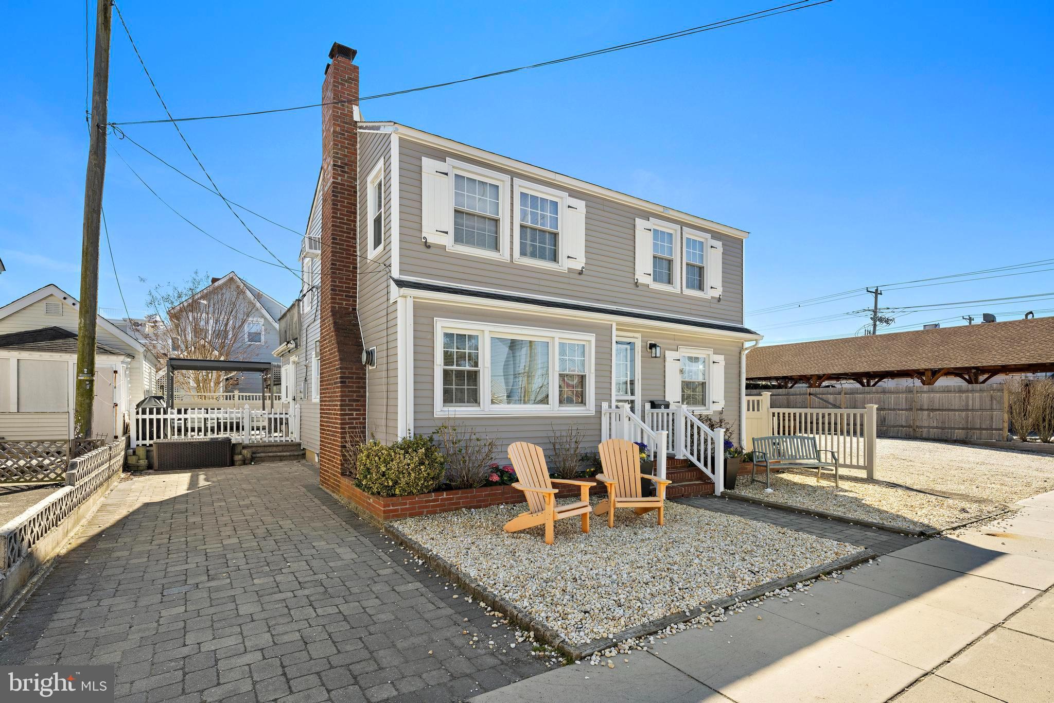 BEACH HAVEN TERRACE - Residential