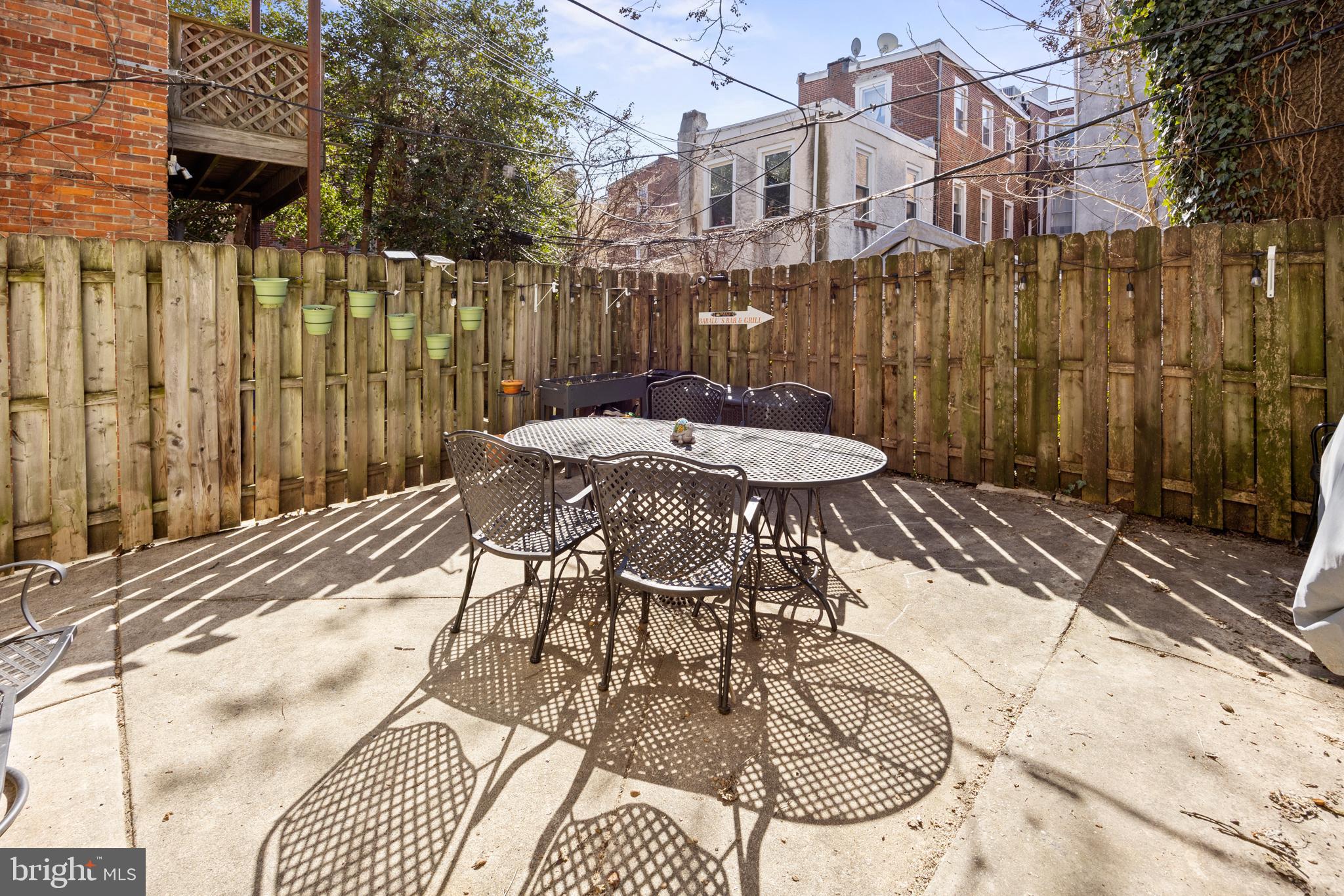 FAIRMOUNT - Residential