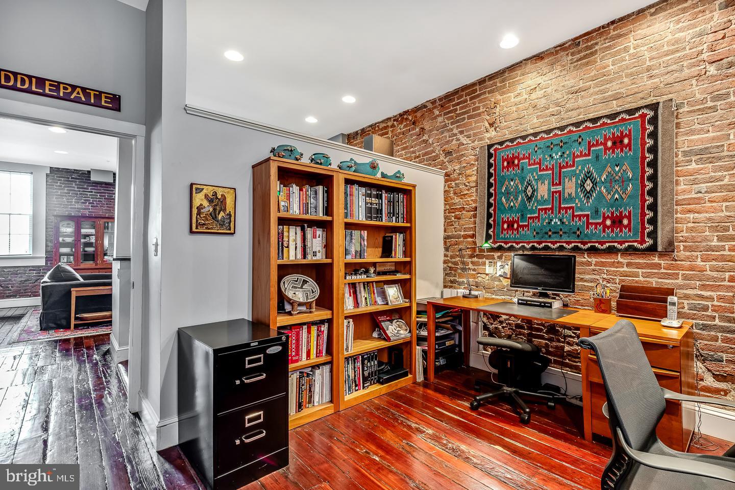 OLD CITY - Residential