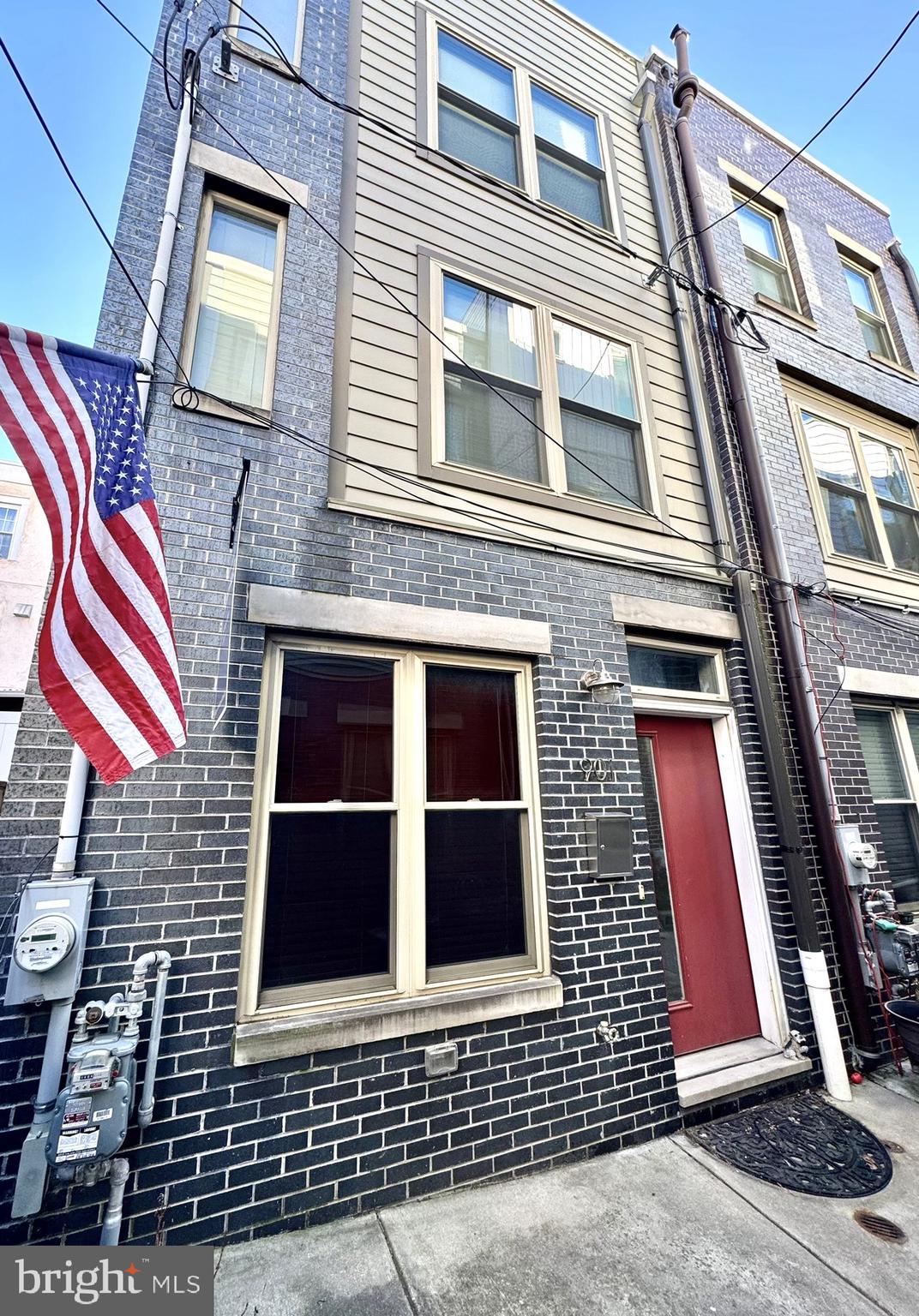 Stunning 1500+ sq. ft. End-Unit Townhouse in Bella Vista with Abundant Natural Light!

This recently built and meticulously maintained 2-bedroom, 2-bath, 3-story home is located on a quiet, private street just steps away from Philadelphia's famous Italian Market. This modern home combines comfort, style, and convenience. Recently painted and updated throughout, this home offers a fresh, bright, and ready to move in atmosphere, with abundant natural light pouring in at every turn. The home boasts a beautiful roof deck with one-of-a-kind views of the Center City skyline, a newly finished basement with a spacious laundry room, gorgeous hardwood floors, recessed lighting, and stone window sills.

Enter into a charming, bright, open-concept living area. The kitchen features high-end wooden cabinetry, pendant lighting, Silestone countertops, and stainless steel appliances. Off the kitchen, you'll find access to the basement, offering additional family space and a spacious laundry room/storage room.

Head up to the second floor, where you'll find a full hallway bath with a combined tub/shower, as well as a large bedroom with plenty of closet space and additional hallway closet storage. Continue up to the third floor to the closet and your private master suite, complete with a luxurious en-suite bath featuring dark wood finishes, a glass door, and a shower with dual shower-heads. 

Conveniently, outside the master suite you have a separate stair access to the spacious roof deck, perfect for relaxing or entertaining while enjoying stunning city views.

Living at 901 S Schell street, you're just steps away from Angelos Pizzeria, DiBruno's, Villa di Roma, and the Passyunk Fountain. You’ll be minutes from Society Hill, Washington Square, Rittenhouse Square, Queen Village, Whole Foods, and old city/Penn’s Landing. This street offers complete privacy while living at the heart of the Italian Market.  

Don't miss out on this gem! Schedule an appointment to see your new home today!