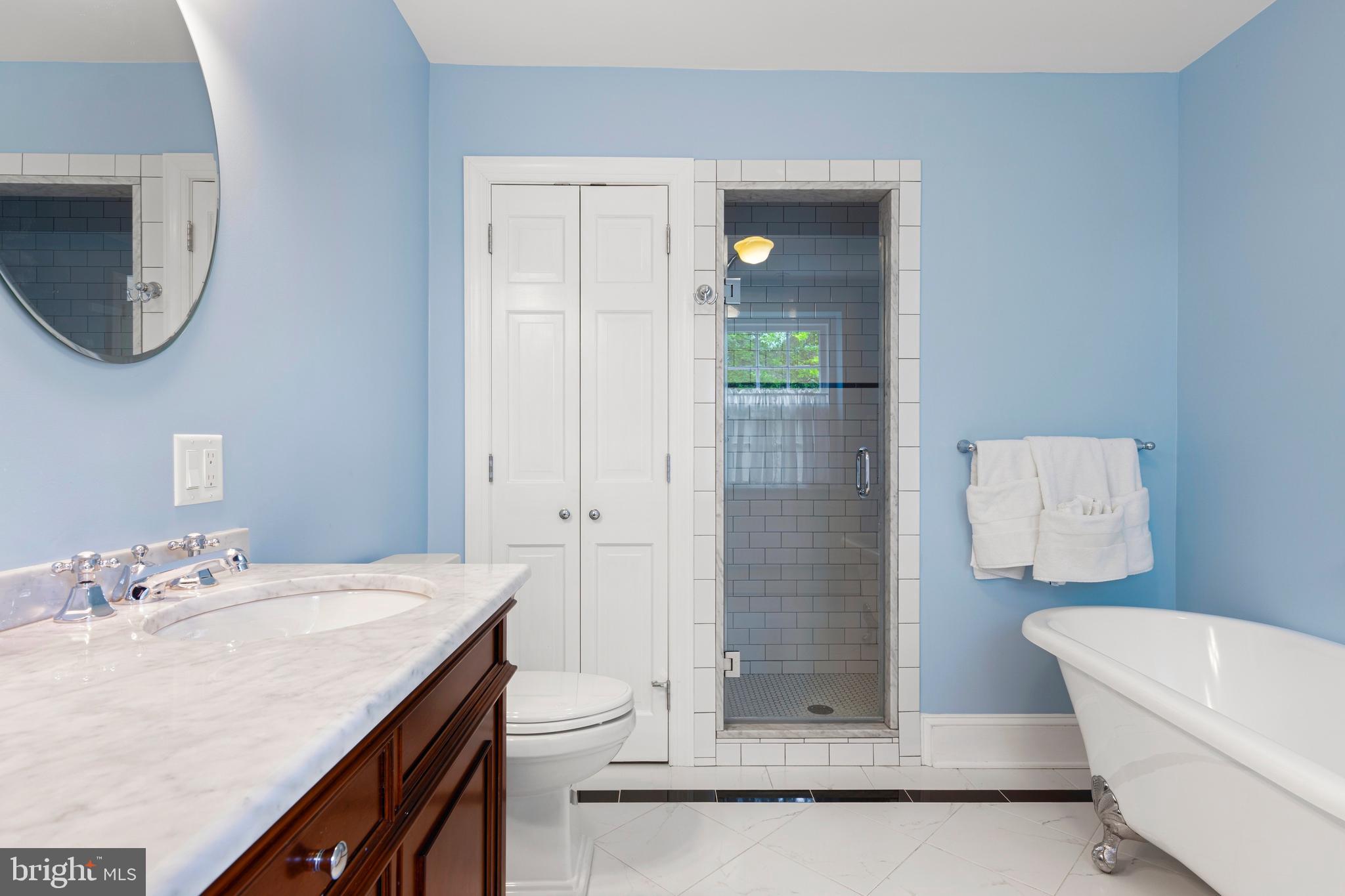 SOUTH WAYNE - Residential