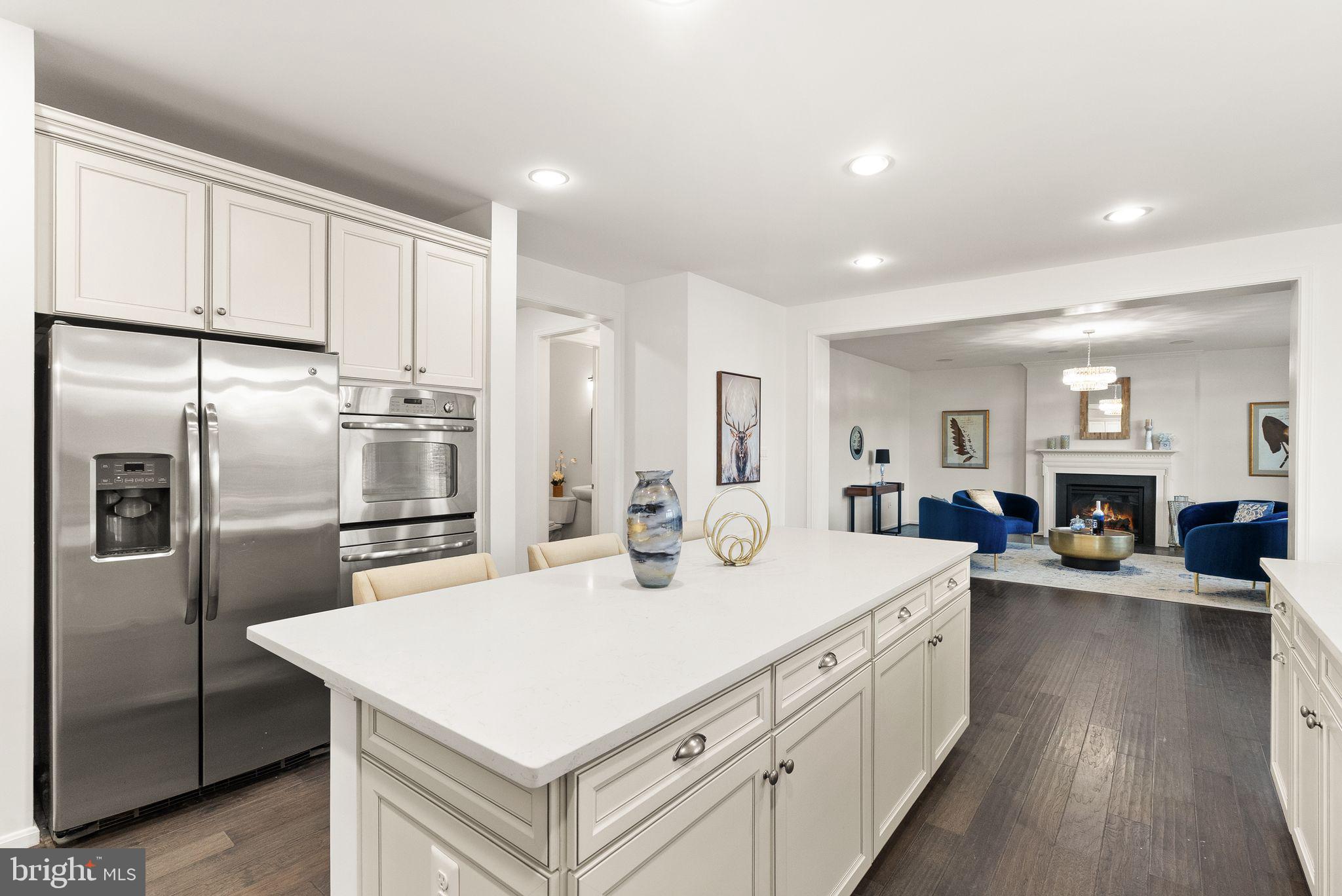 BRIARFIELD ESTATES - Residential