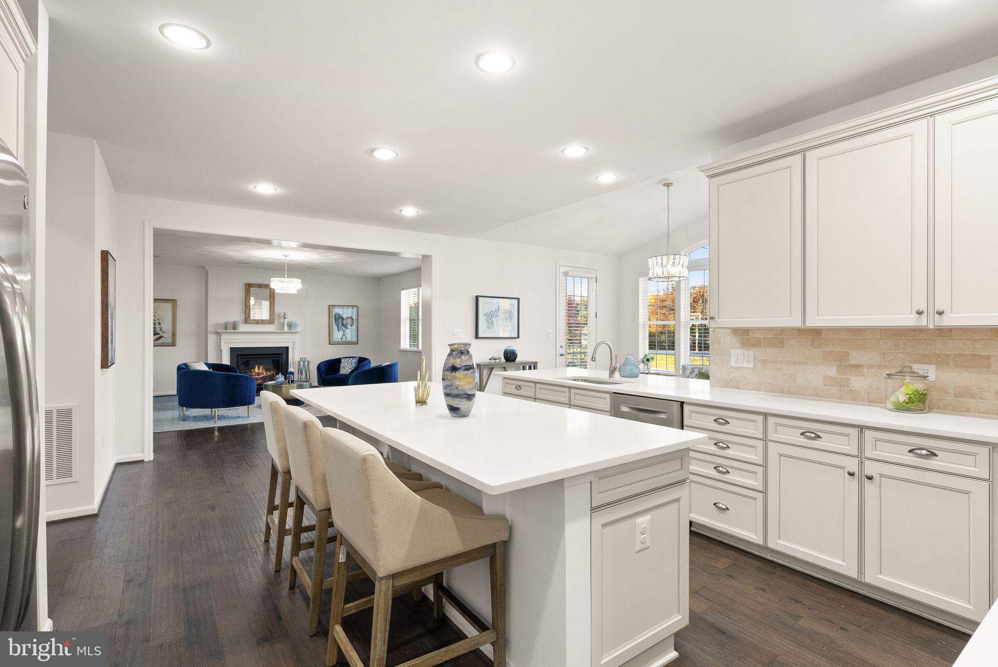 BRIARFIELD ESTATES - Residential