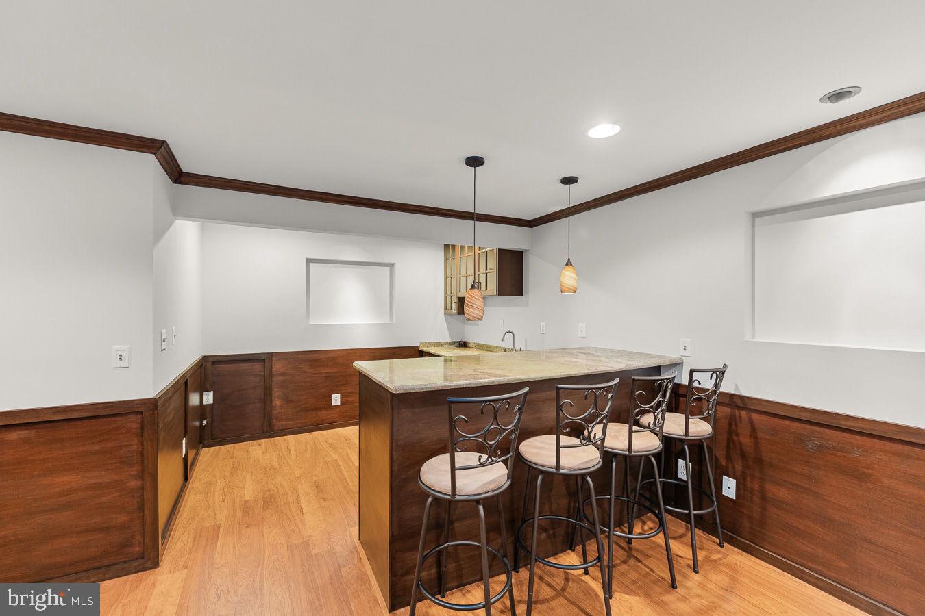 LOUDOUN VALLEY ESTATES - Residential