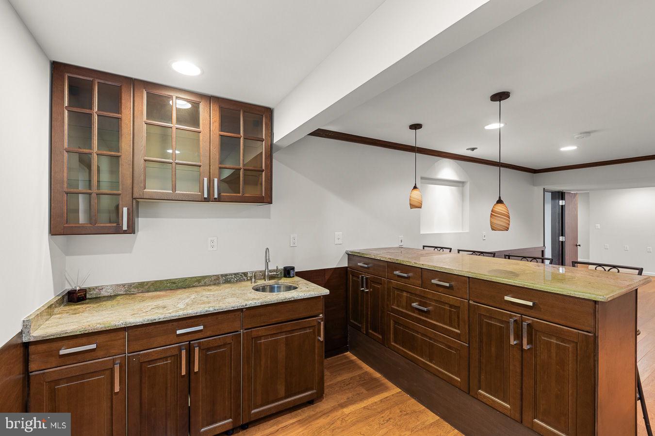 LOUDOUN VALLEY ESTATES - Residential