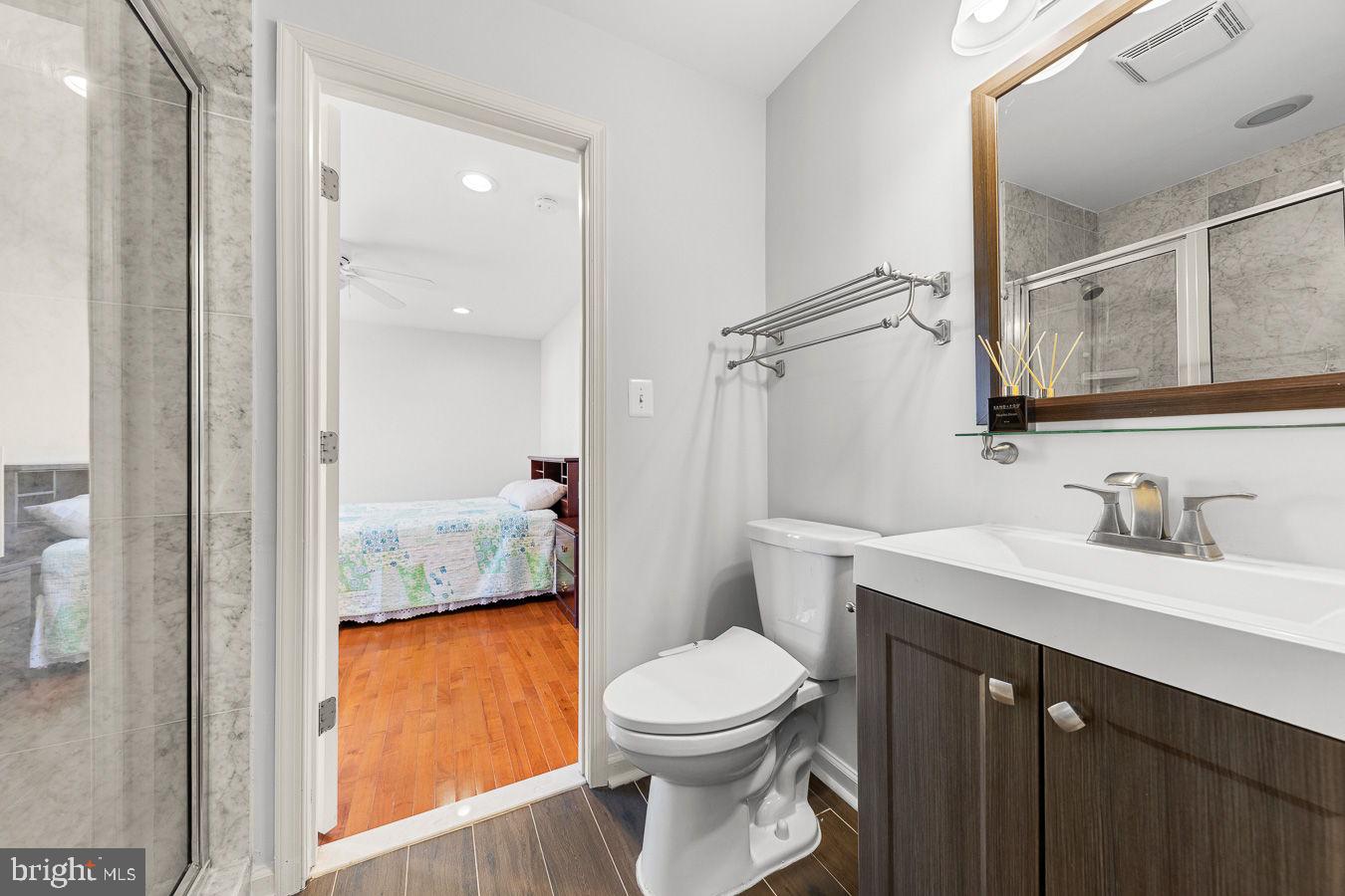 LOUDOUN VALLEY ESTATES - Residential