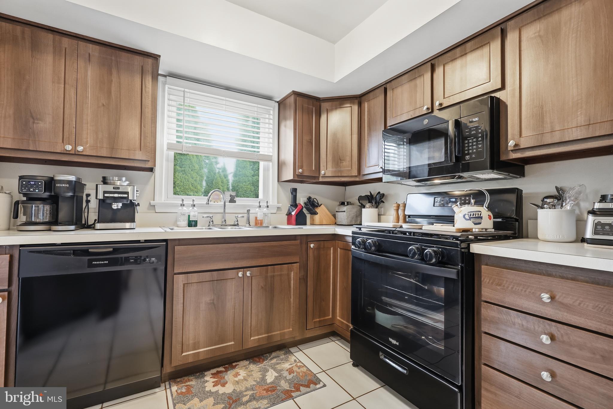 WILLOW FARMS - Residential