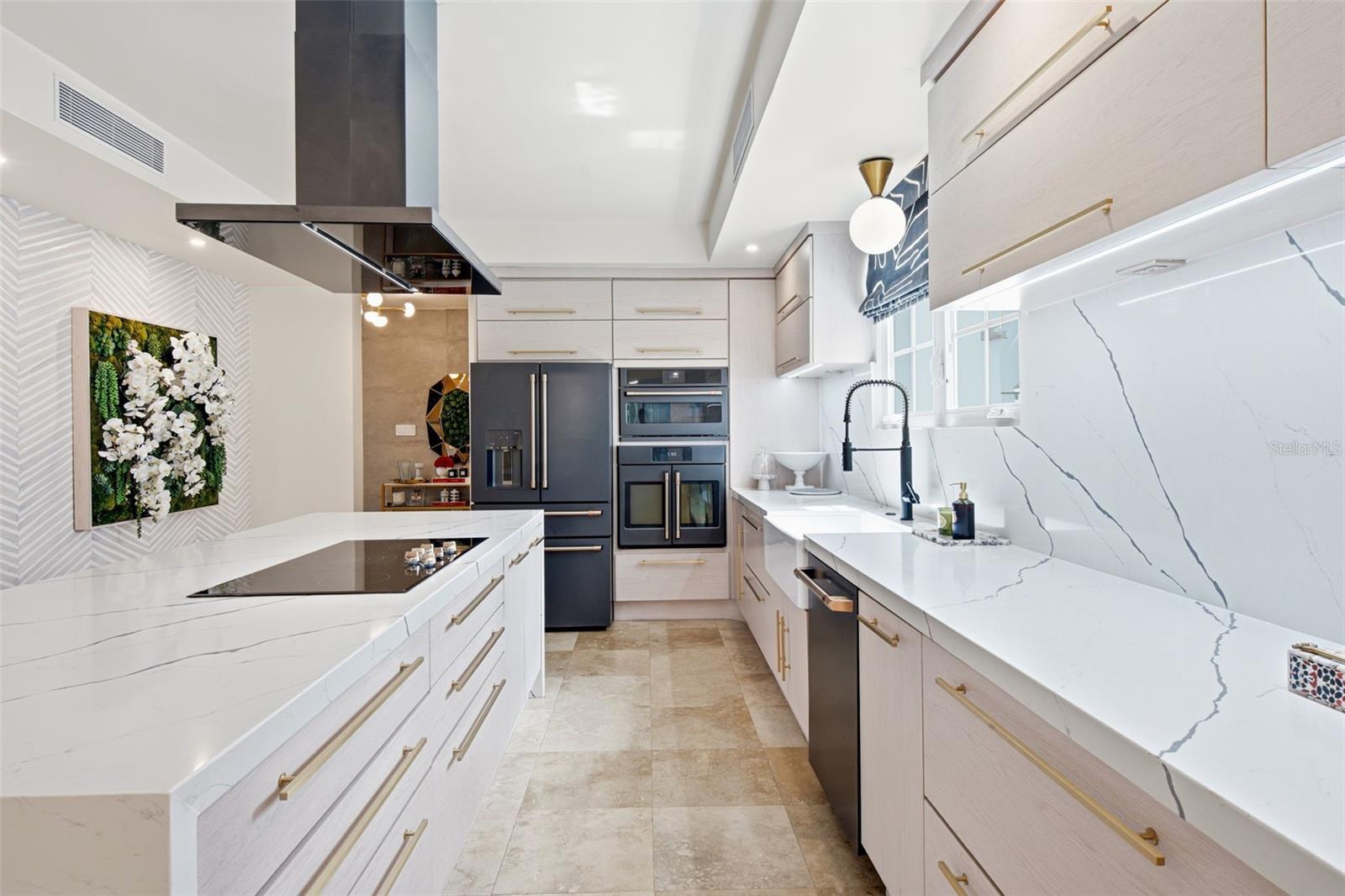 DORADO BEACH EAST - Residential