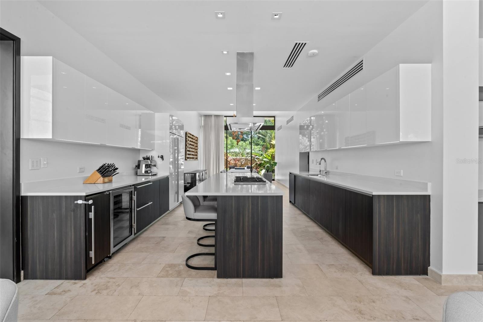 EAST BEACH - Residential