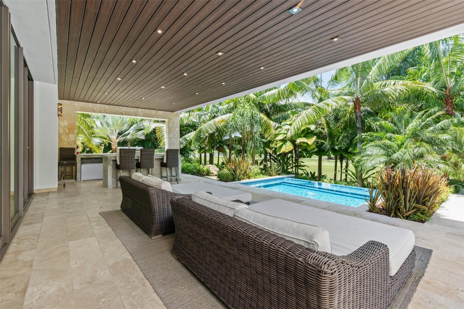 EAST BEACH - Residential