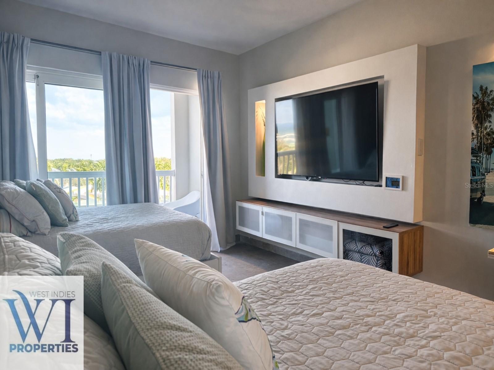 COND. AQUARIUS VACATION CLUB (DORADO DEL MAR) - Residential