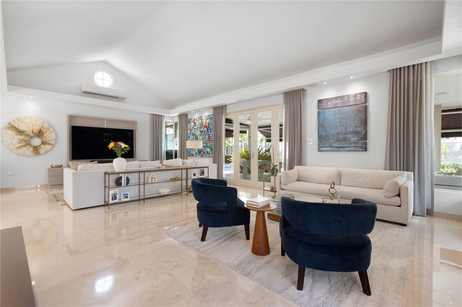 SABANERA DORADO - Residential