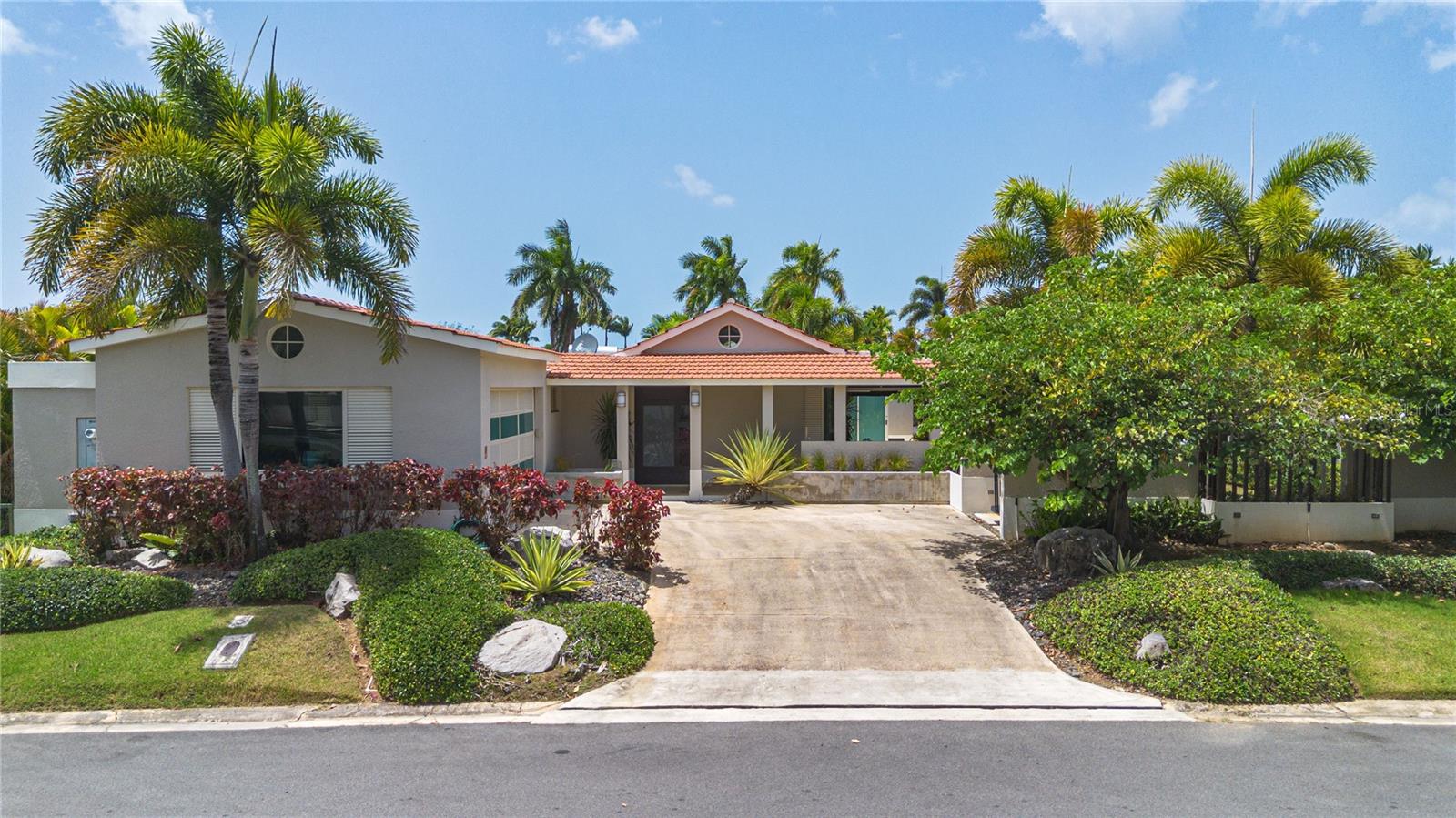 SABANERA DORADO - Residential