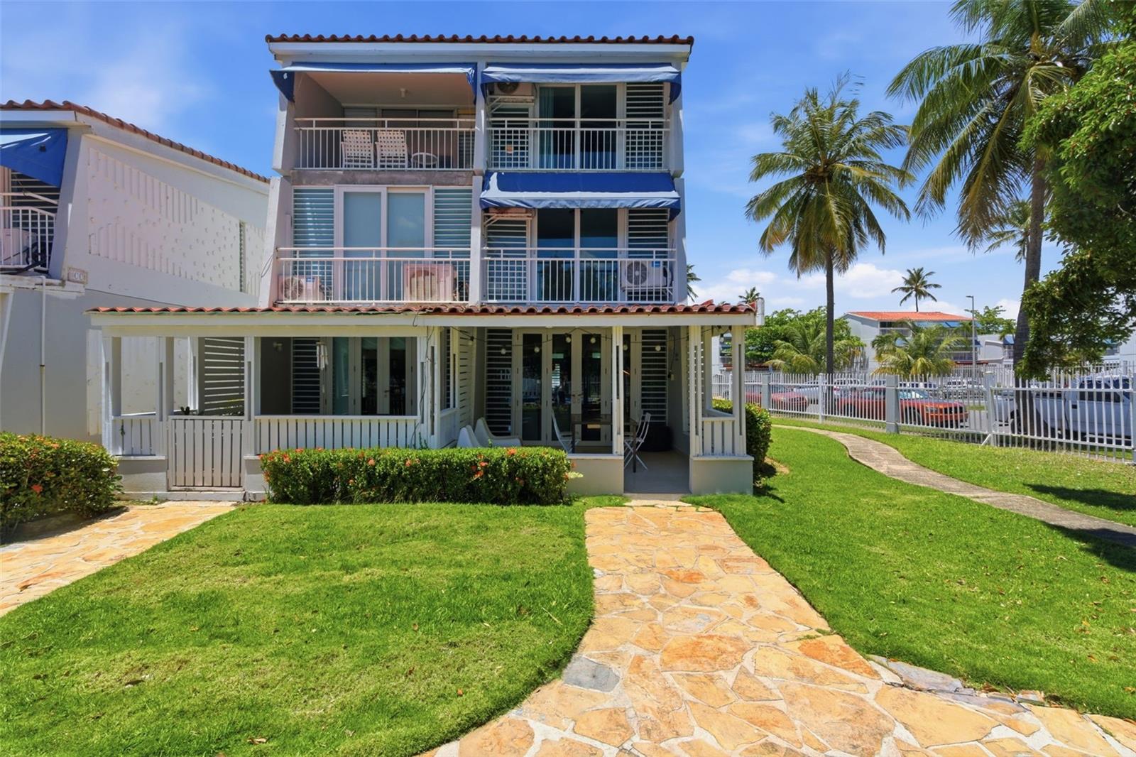 VILLAS DE PLAYA II - Residential