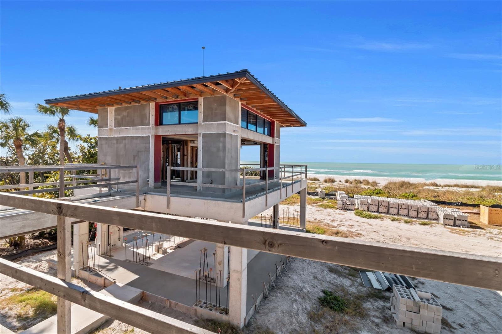 LONGBOAT KEY - Residential