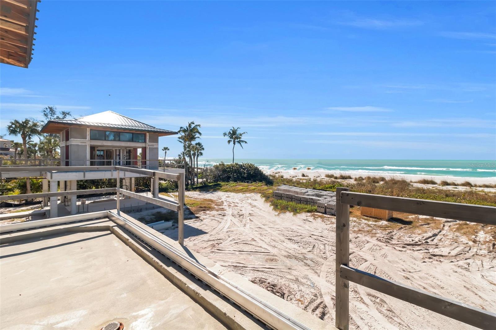 LONGBOAT KEY - Residential