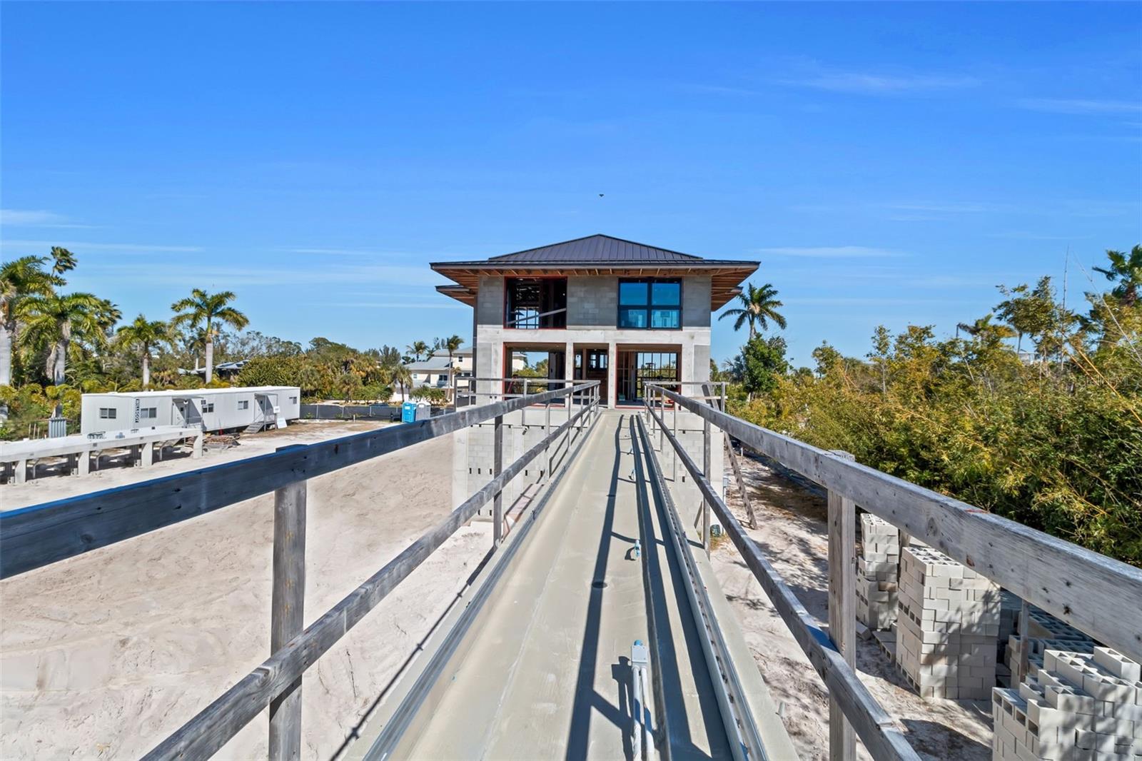 LONGBOAT KEY - Residential
