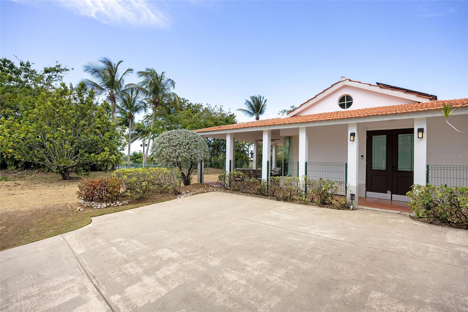SABANERA DORADO - Residential