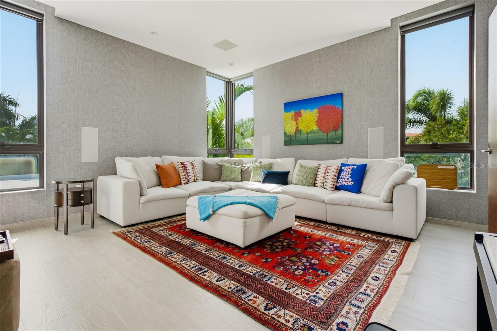 THE ENCLAVE - Residential