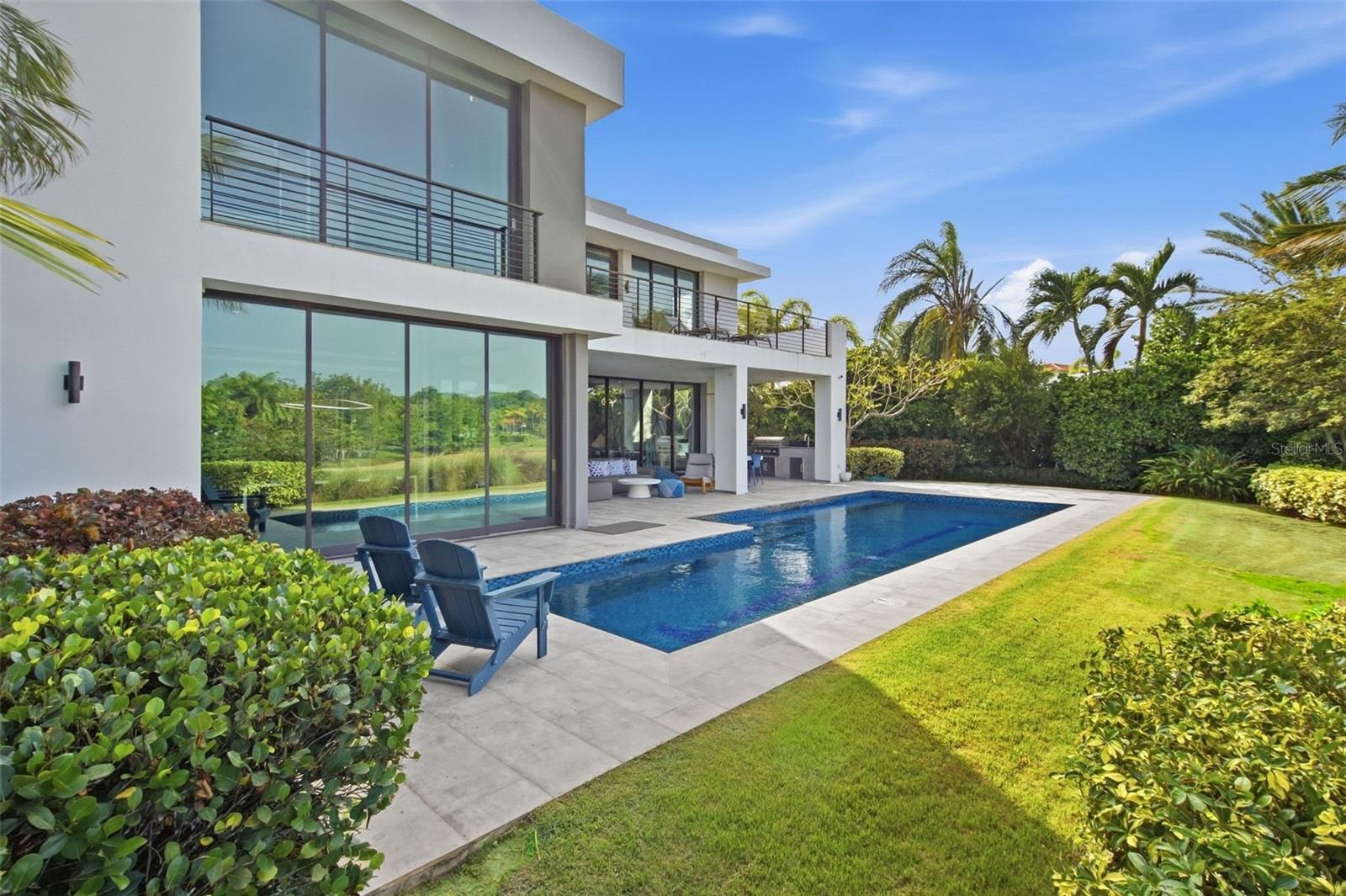 THE ENCLAVE - Residential