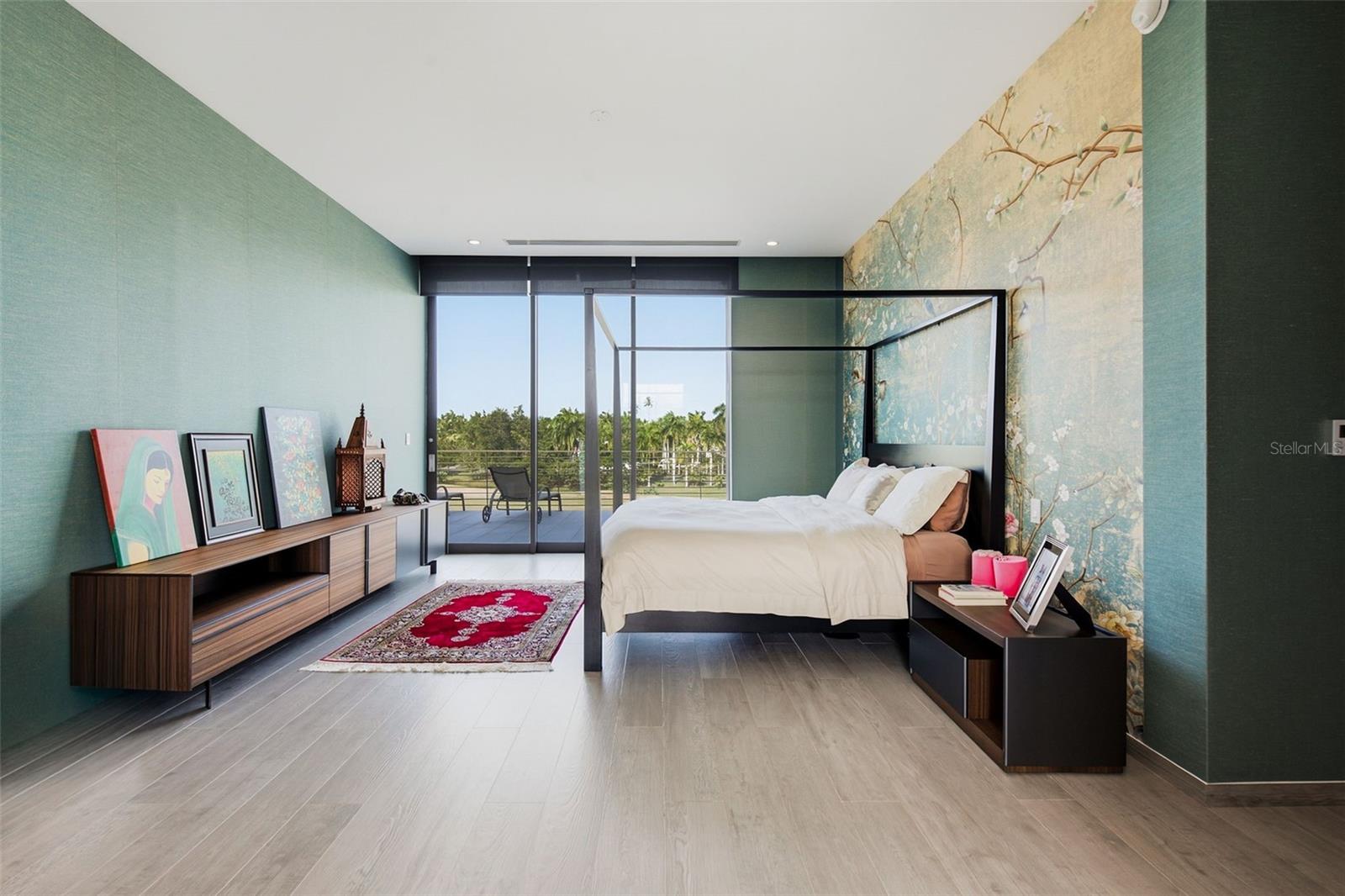 THE ENCLAVE - Residential