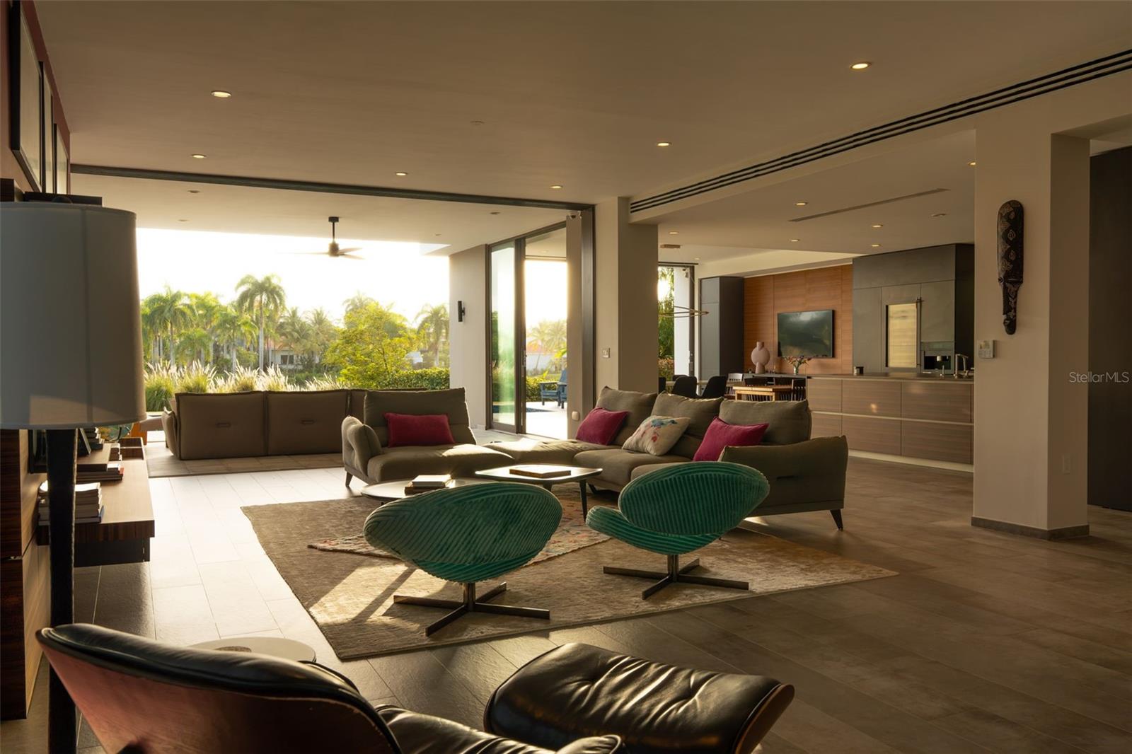 THE ENCLAVE - Residential