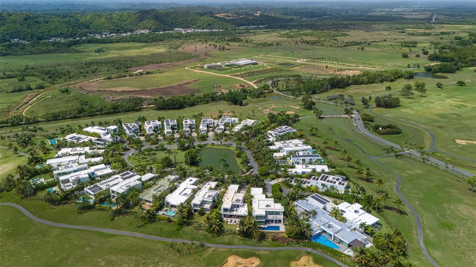 THE ENCLAVE - Residential