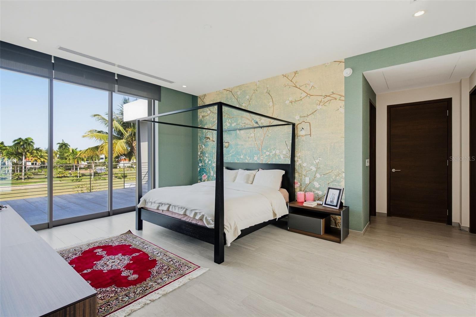 THE ENCLAVE - Residential