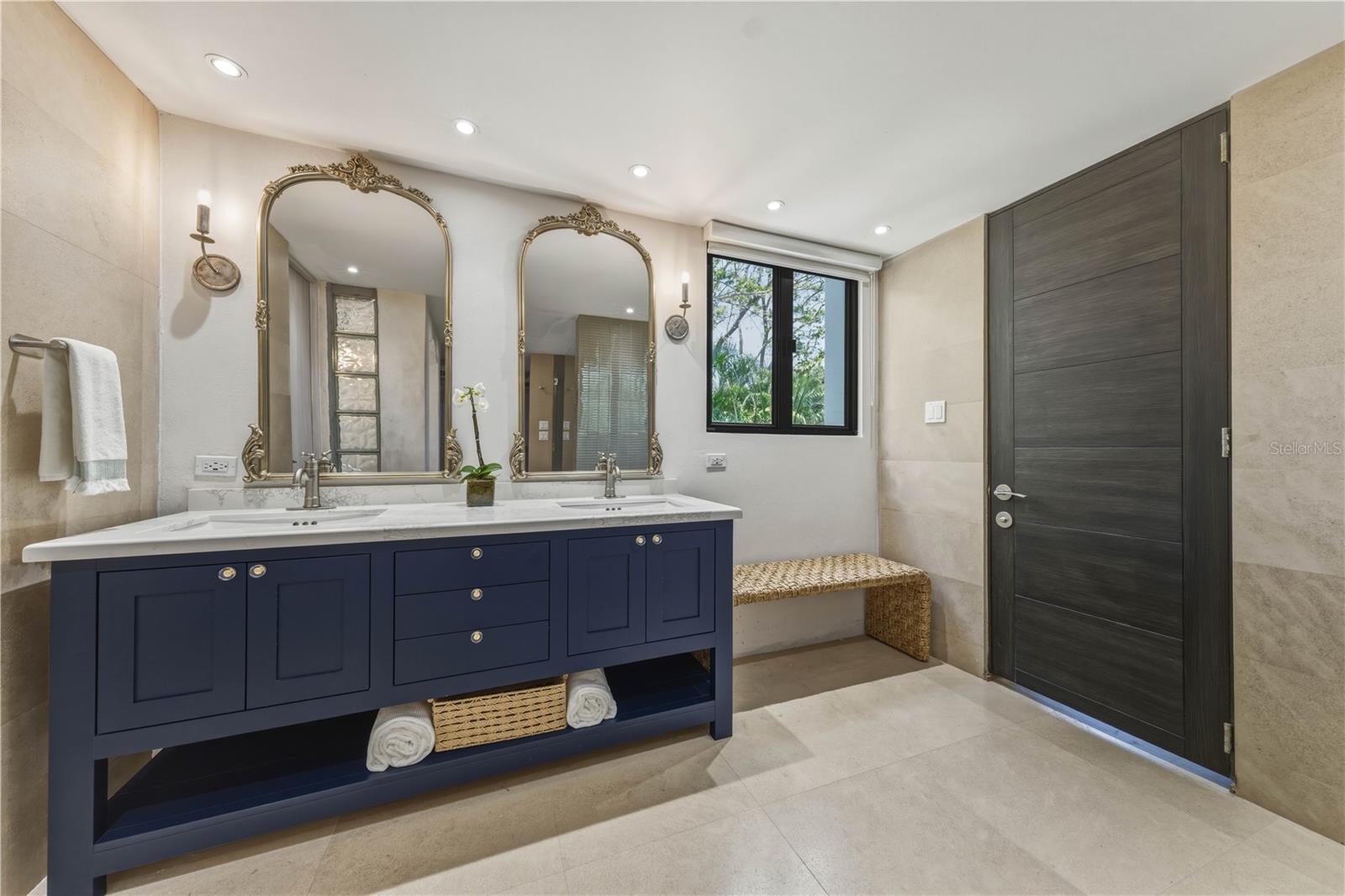 DORADO BEACH EAST - Residential