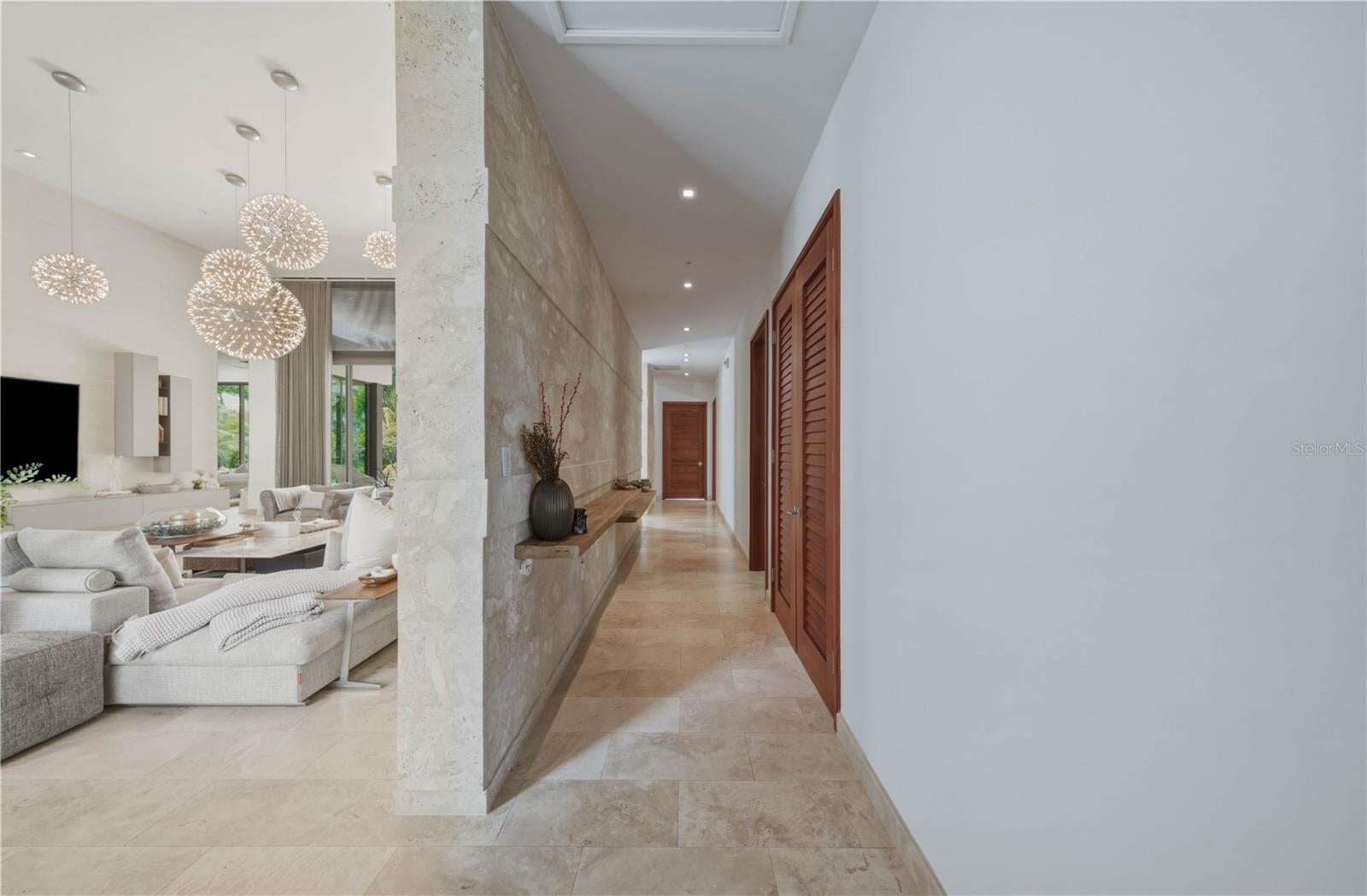 EAST BEACH RESIDENCES - Residential