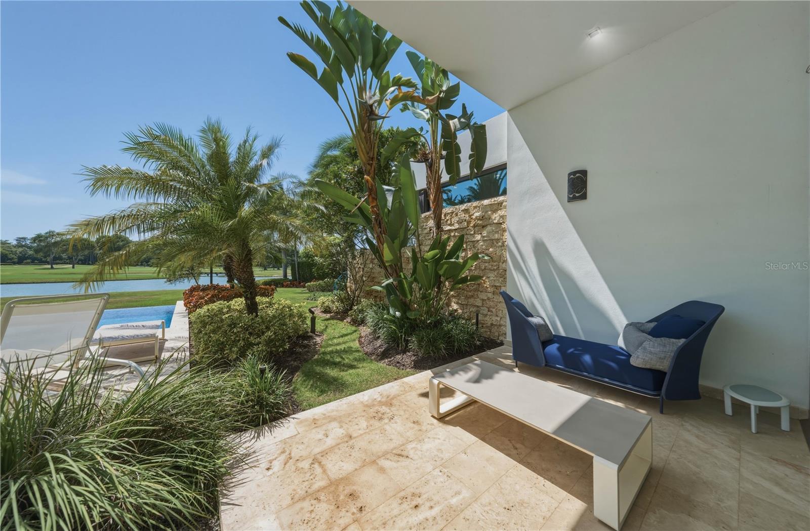 EAST BEACH RESIDENCES - Residential