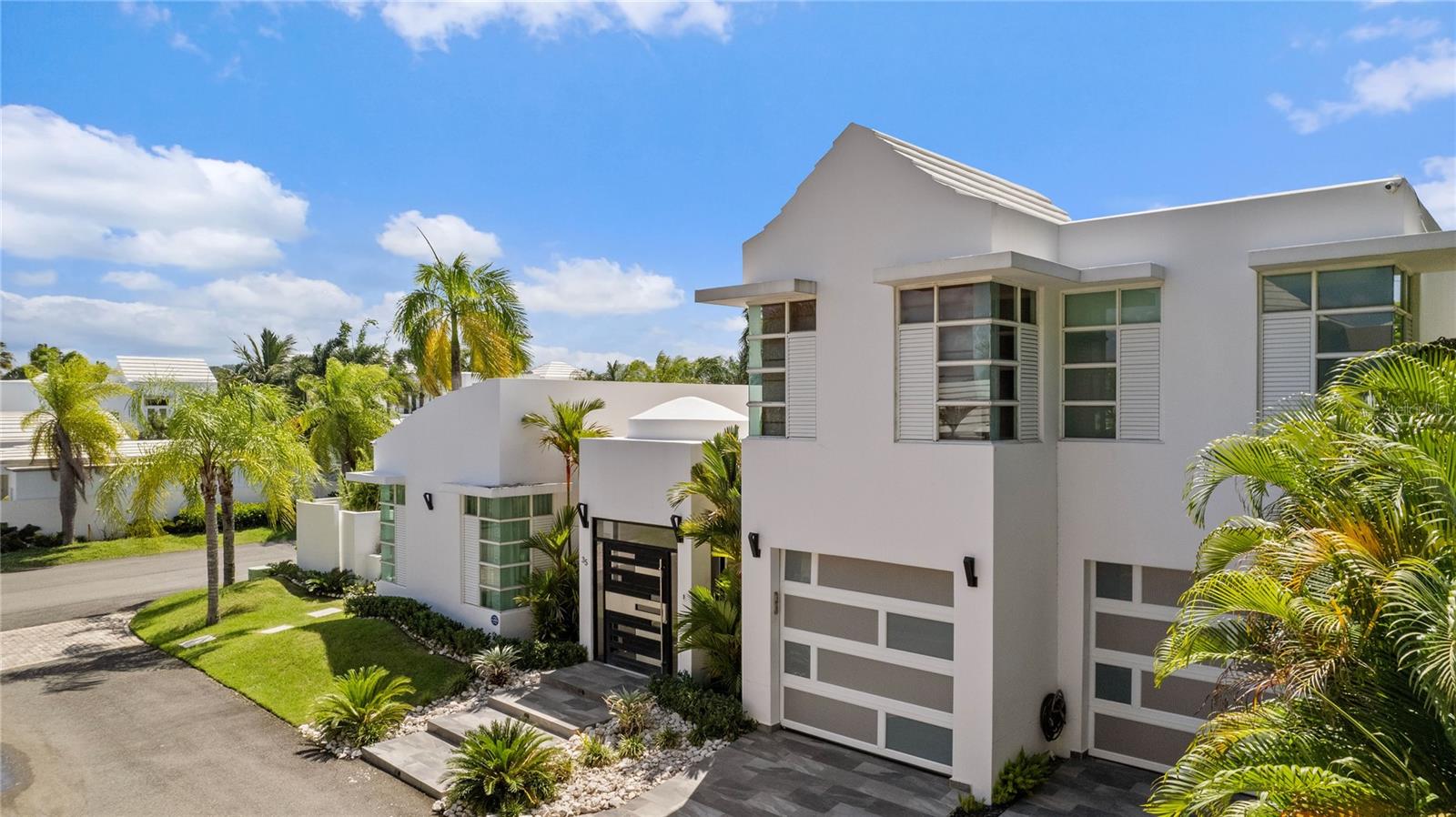 PASEO LAS PALMAS INC - Residential