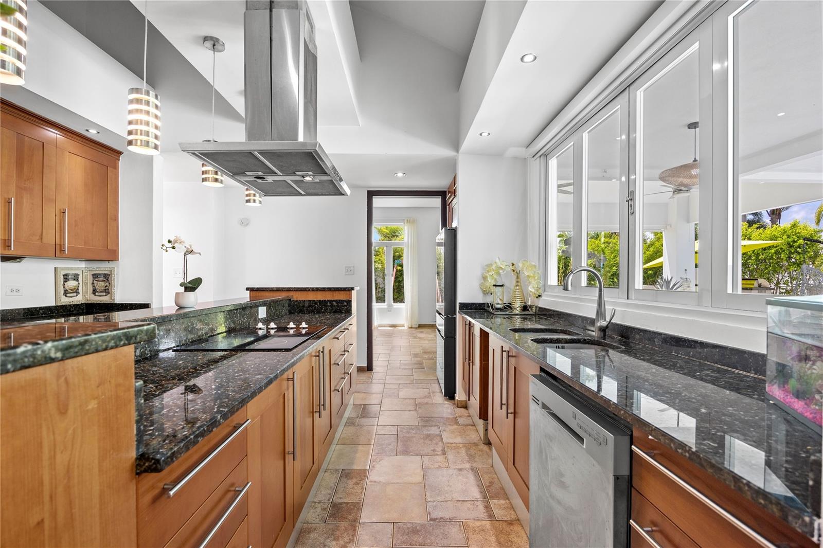 PASEO LAS PALMAS INC - Residential