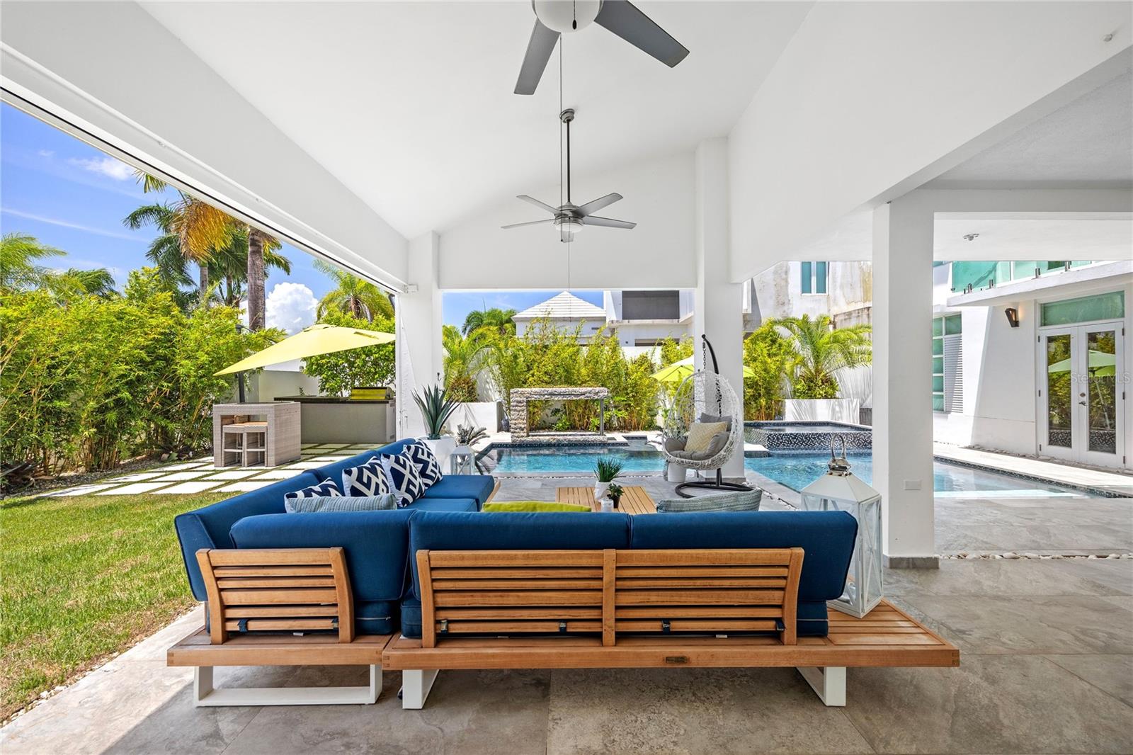 PASEO LAS PALMAS INC - Residential