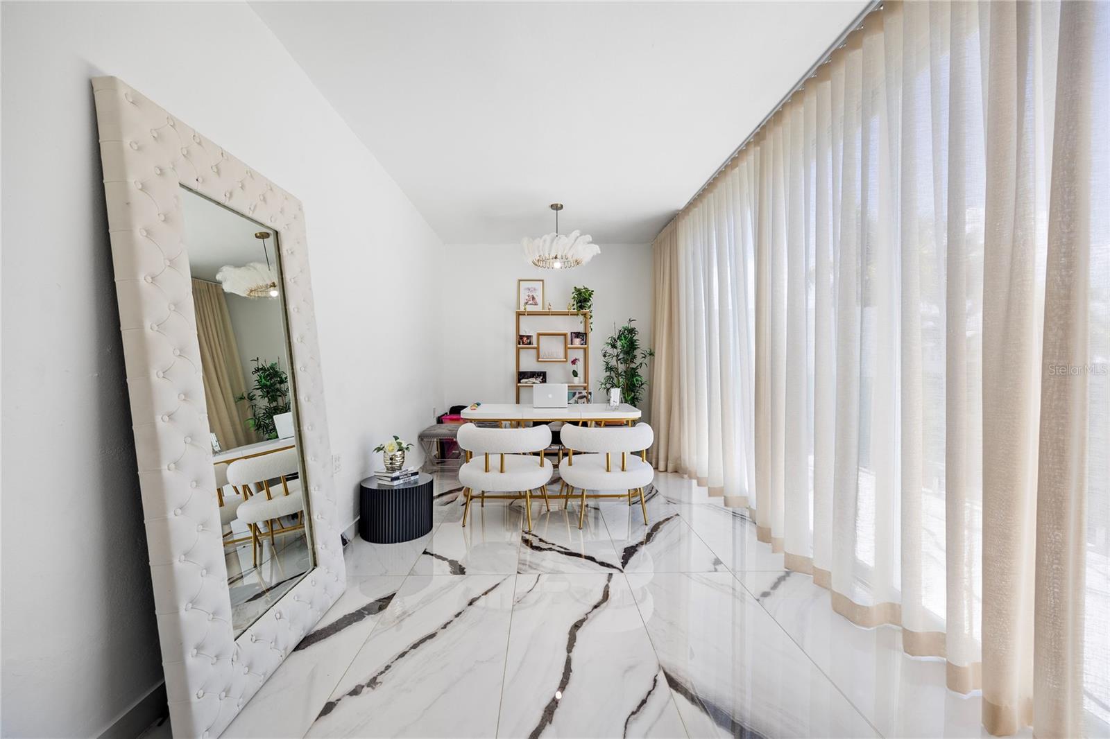 PASEO LAS PALMAS INC - Residential