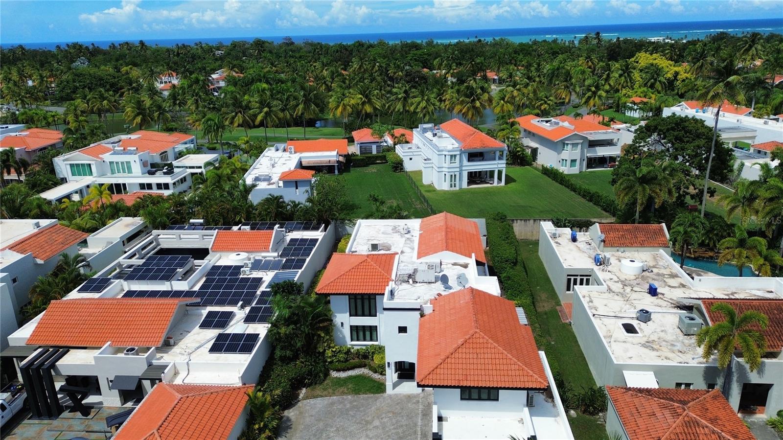 DORADO BEACH EAST - Residential